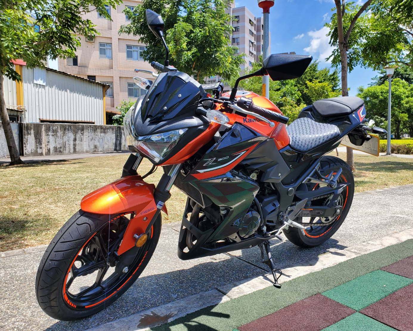 KAWASAKI 17年 Z300 ABS